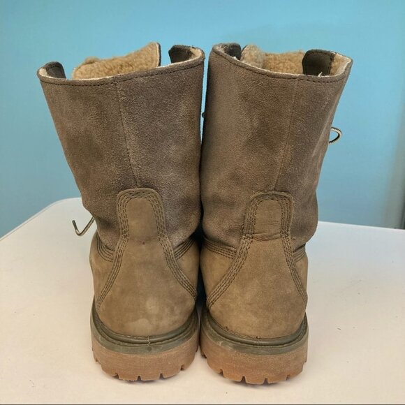 TIMBERLAND Sz  9 Sherpa Lined Suede Lace Up Boots - Picture 11 of 12